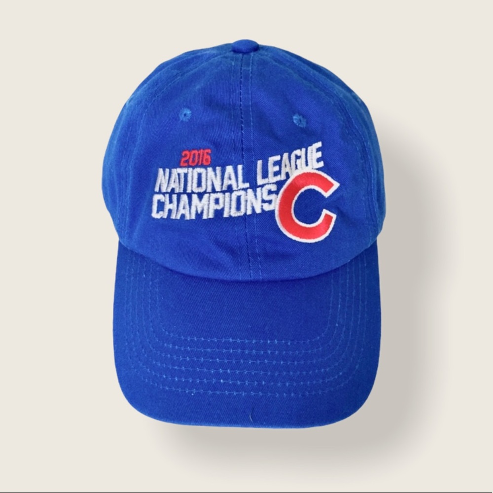 LIKE NEW 2016 Chicago Cubs Hat - Picture 1 of 6